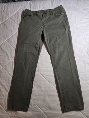 LC Lauren Conrad Army Green Jeans 14